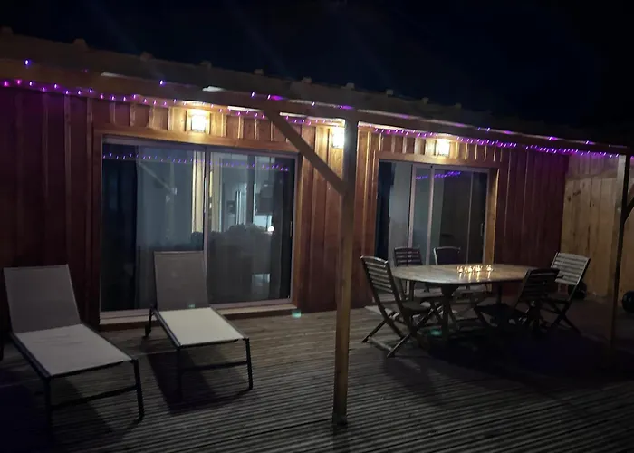 Familiale à Avec Piscine Privée Bazac